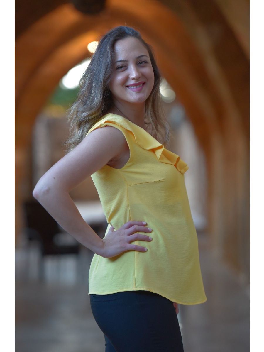 One shoulder Ruffle Top