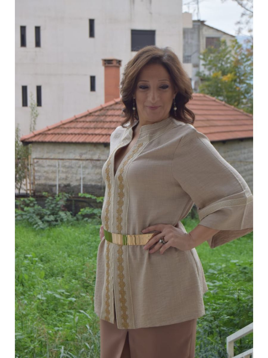 A beige top 